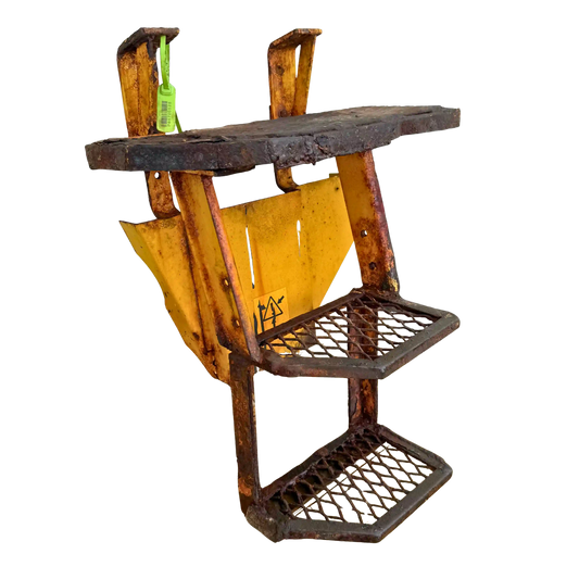 Left footrest | 11101178 | Volvo L50