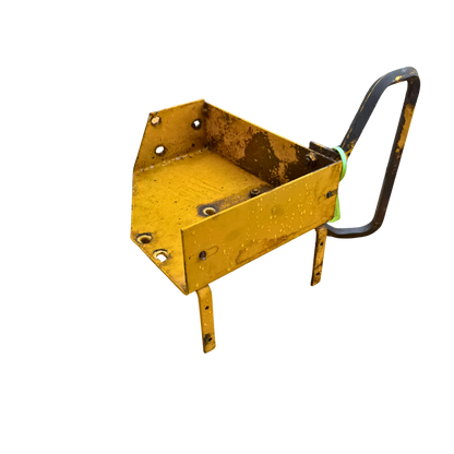 Fotsteg bak vid motvikt | 4948990 | Volvo L50