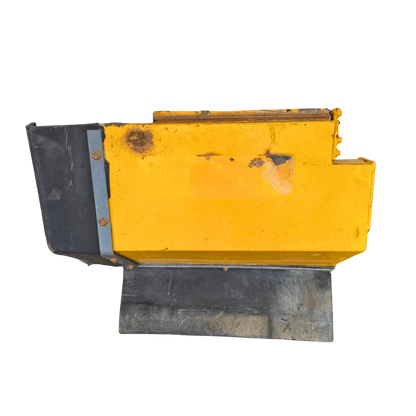 Right mudguard | 11015544 | Volvo L90C