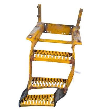 Stairs to driver's cab right | 11015250 | Volvo L90C