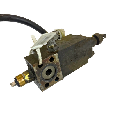 Hydraulic block sensor backup steering | 11093673, 11039306, 4803590 | Volvo L90C