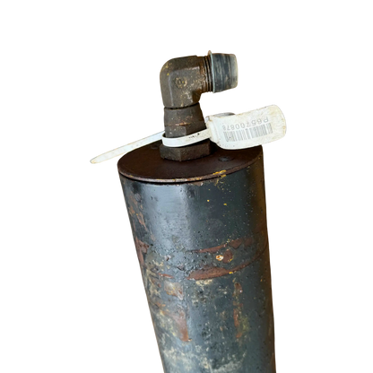 Ackumulator till lastarmsfjädring | 11702389 | Volvo L90C