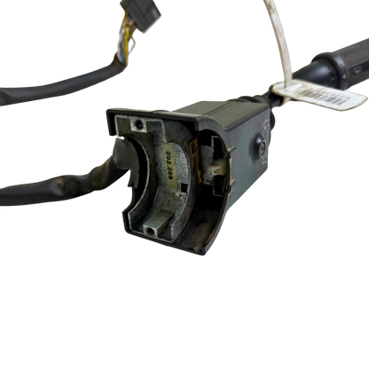 Turn signal lever | 11039248, 11171772 | Volvo L90C