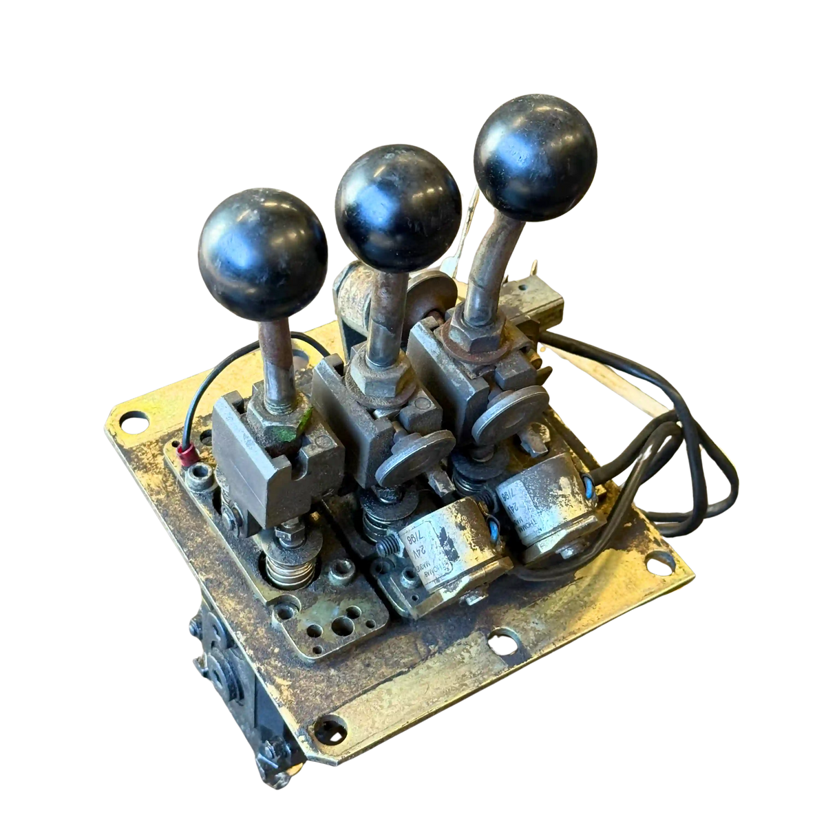 Servo valve | 11006598 | Volvo L90C