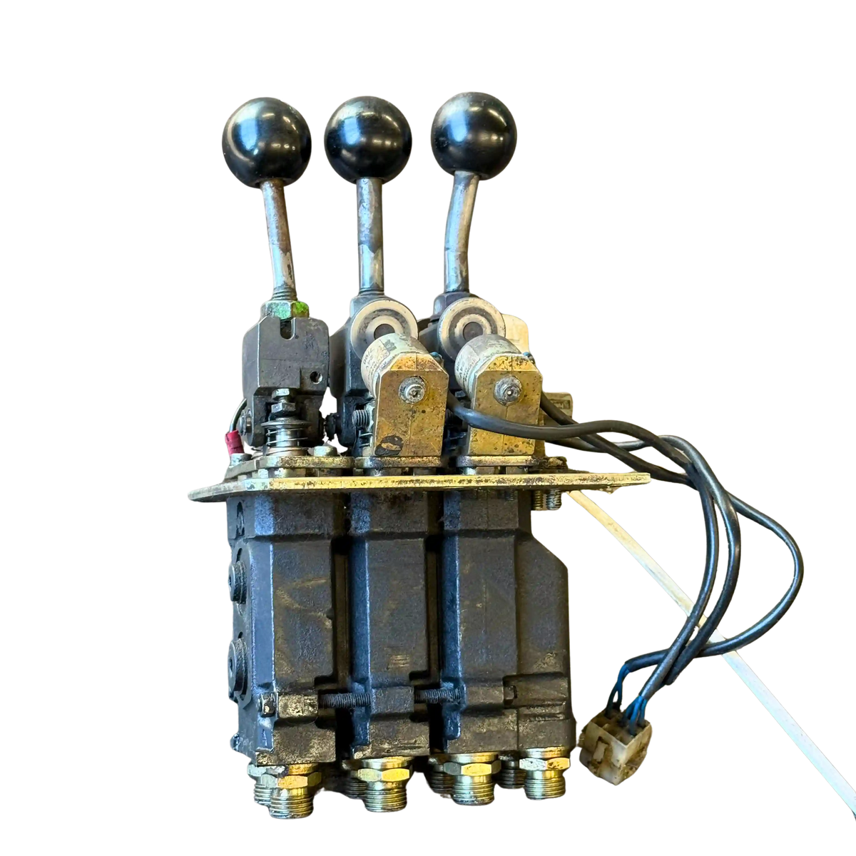 Servo valve | 11006598 | Volvo L90C