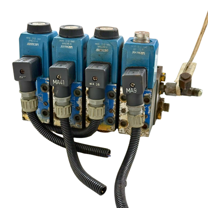 Kopplingsblock servohydralik | 4974219, 11003548 | Volvo L90C