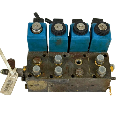 Kopplingsblock servohydralik | 4974219, 11003548 | Volvo L90C