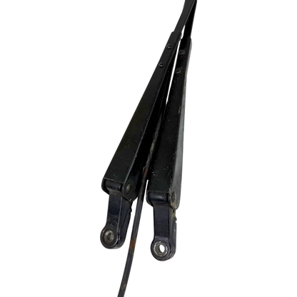 Front windshield wiper | 11039233, 15095429, 11039234 | Volvo L90C