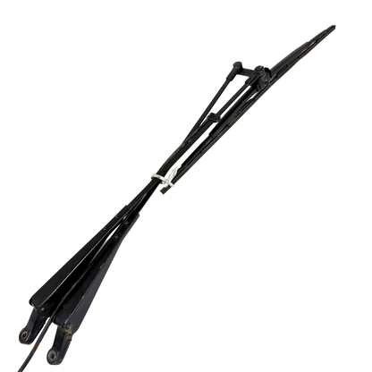 Front windshield wiper | 11039233, 15095429, 11039234 | Volvo L90C