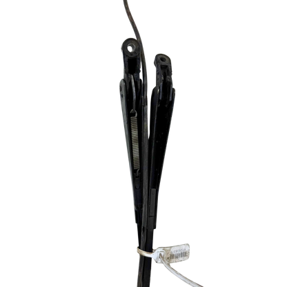 Front windshield wiper | 11039233, 15095429, 11039234 | Volvo L90C