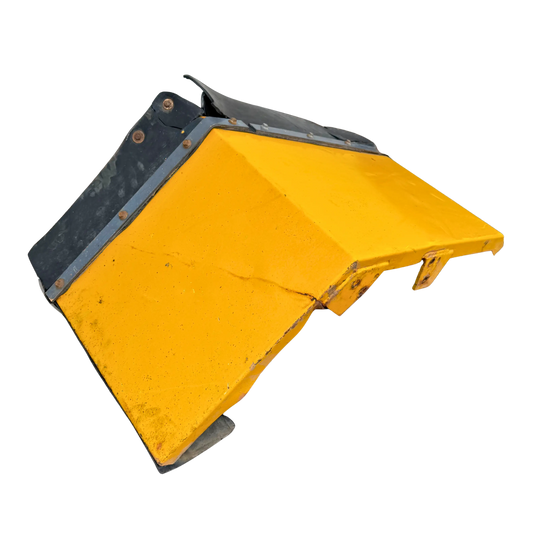 Stänkskärm höger | 11015260 | Volvo L90C