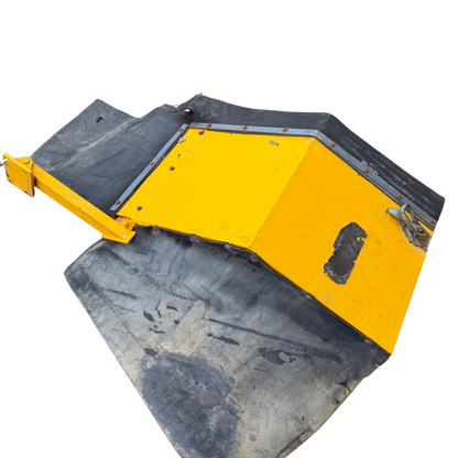 Stänkskärm vänster | 11015541 | Volvo L90C