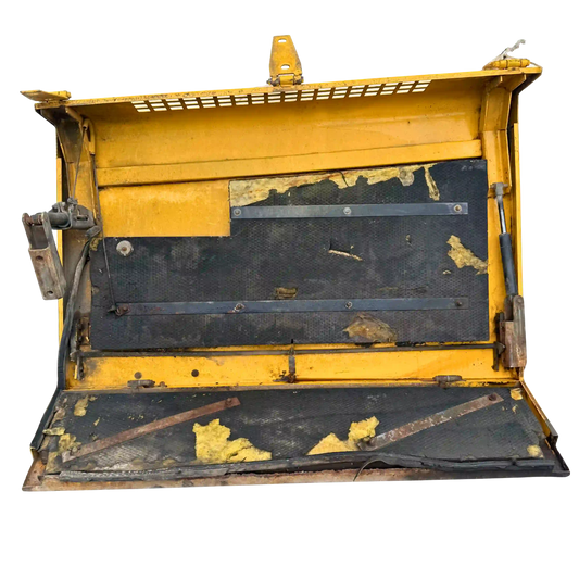 Motorlucka vänsterbak | 11016050, 11014242, 11014094 | Volvo L90C