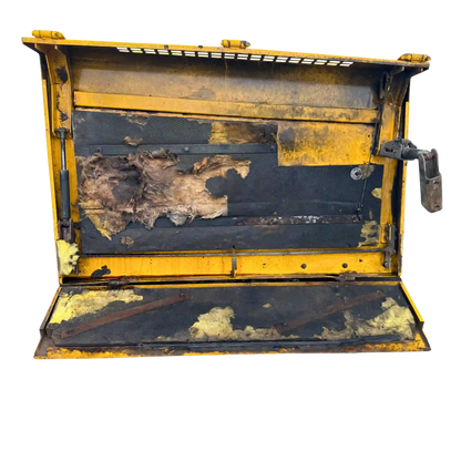 Motorlucka höger bak | 11014093, 11014242, 11016049, 11016050 | Volvo L90C