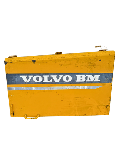 Motorlucka höger bak | 11014093, 11014242, 11016049, 11016050 | Volvo L90C