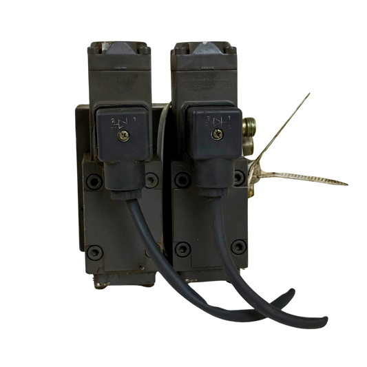 Ventilblock ändlägesdämpning | 14243111 | Åkerman EC230B