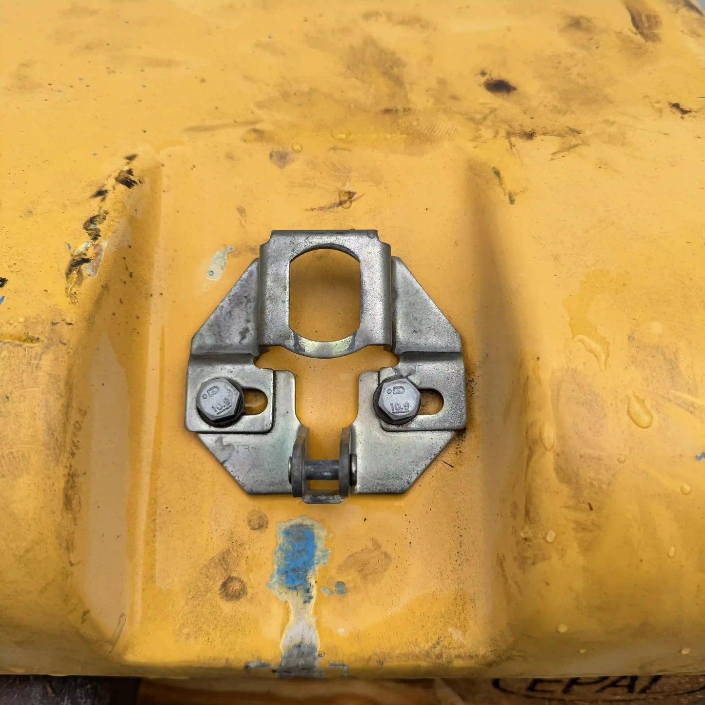 Motorlucka | 14576170 | Volvo EC140CL