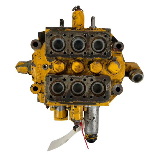 Hydraulic valve | 4881492 | Volvo L50