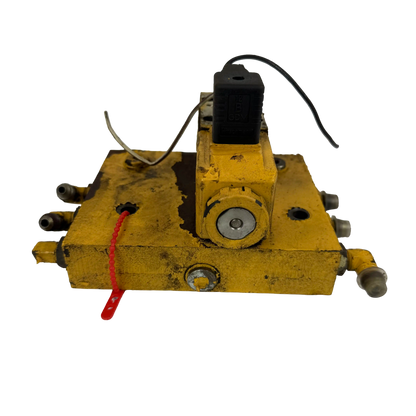 Manifold block with electric magnet | Volvo BM6300