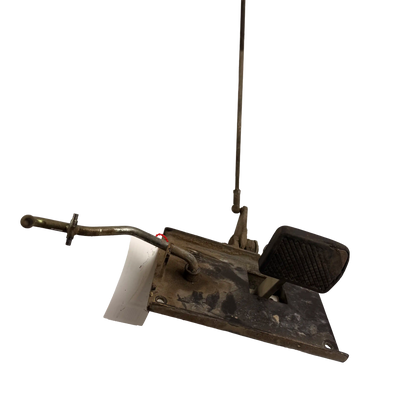 Konsol med broms och gas pedal | 1272606 | Volvo BM6300