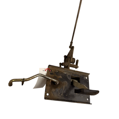 Konsol med broms och gas pedal | 1272606 | Volvo BM6300