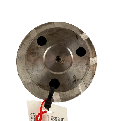 Bearing pin intermediate gear | 785723 | Volvo L50