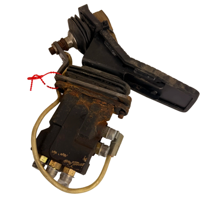 Travel pedal | 14377893 | Volvo EW160B