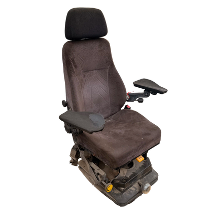 Driver’s seat with armrest | 14549410 | Volvo EW160B