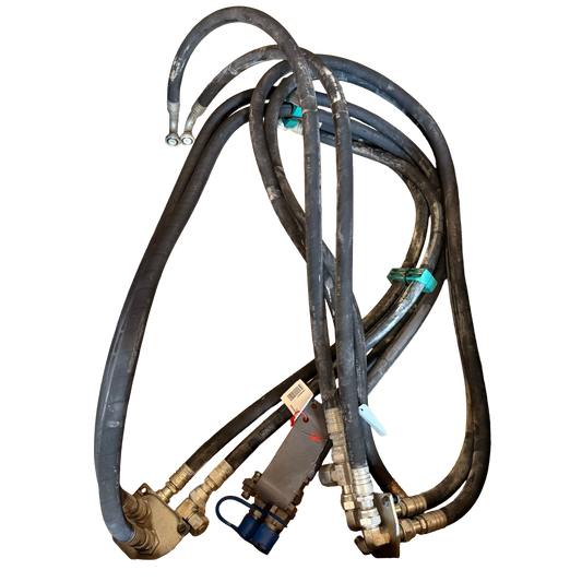 Hydraulslangar på lyftarmar till 3e/4e funktion | 15174472, 937070 | Volvo L120G