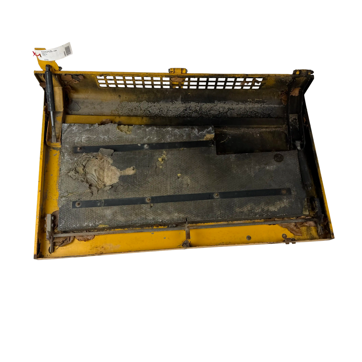 Right rear engine cover | 11014093, 11016050 | Volvo L90C
