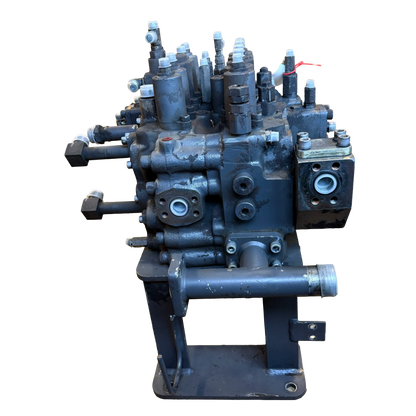 Main valve block | 14674191 | Volvo EC210CL