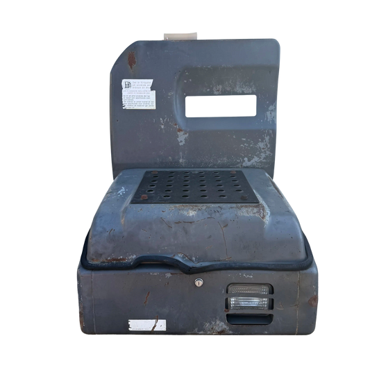 Toolbox cover and lid | 7048370, 6023720, 60237213 | Hitachi ZX280LC-3