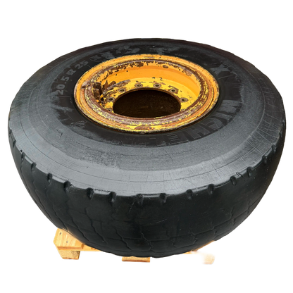 Däck med fälg 20,5x25 | 92490 | Volvo L90C