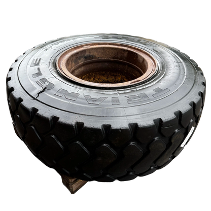 Däck med fälg 20,5x25 | 92490 | Volvo L90C