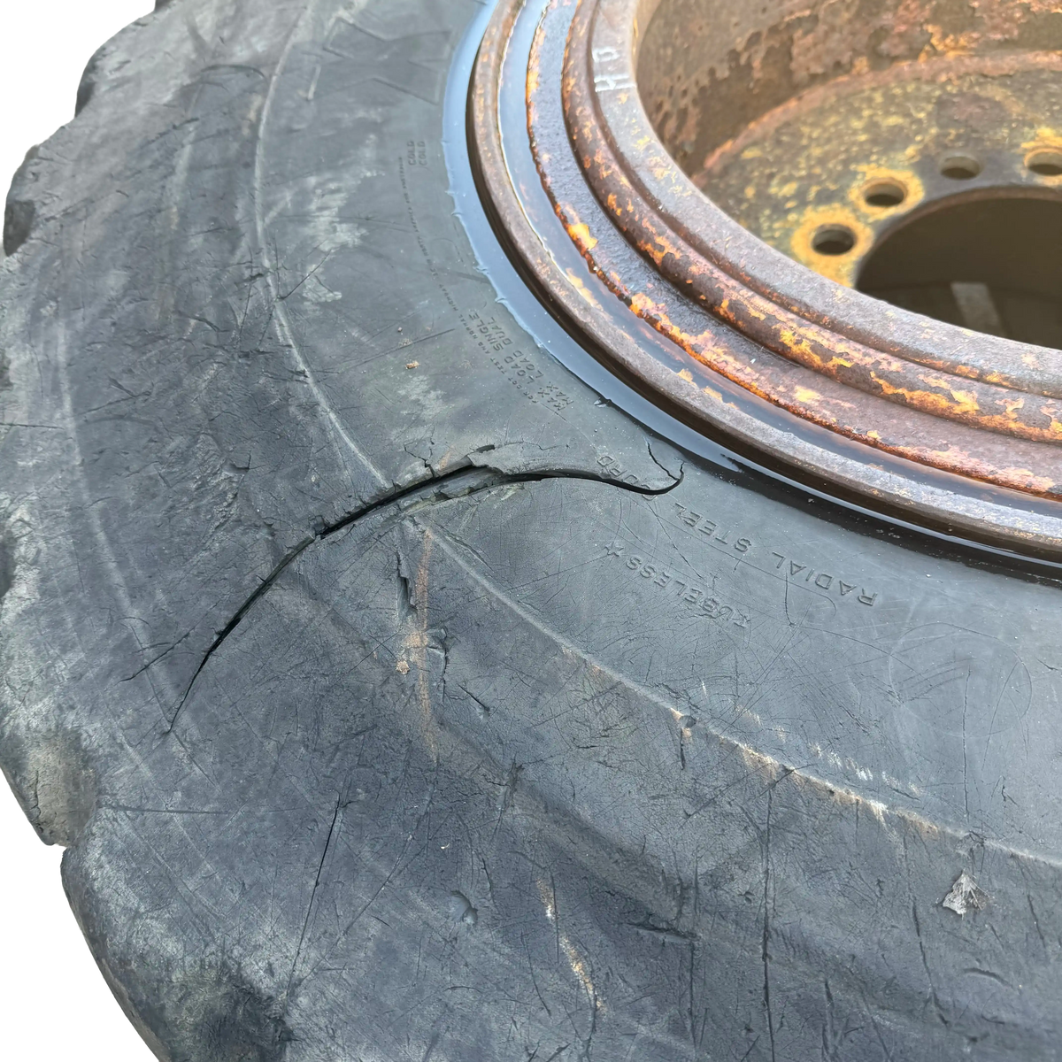 Tire 20.5R25 | JCB 430S
