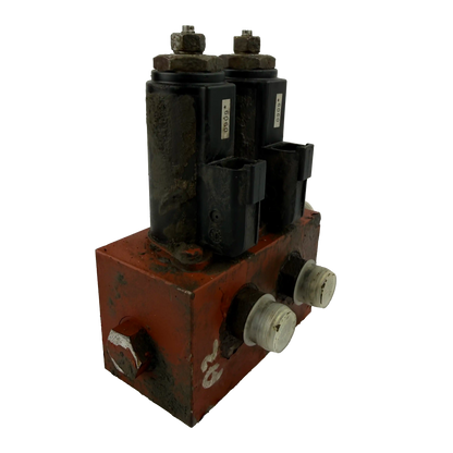 Block with electric solenoid valves | 14552608 | Volvo EC360CL