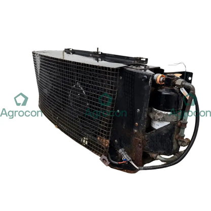 Ac enhet placerad på höger bakskärm | Huddig 1160D Klimatanläggning