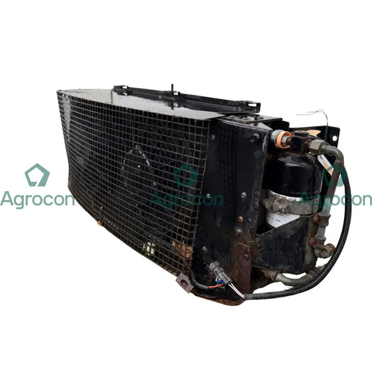 Ac enhet placerad på höger bakskärm | Huddig 1160D Klimatanläggning