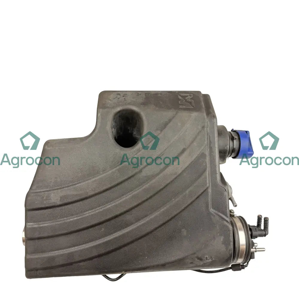 Adblue tank | 101056 | Merlo TF30.9-115 - Bränslesystem