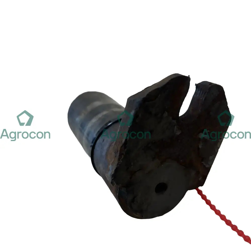 Axel | Lännen Vammas Magnum Grävaggregat