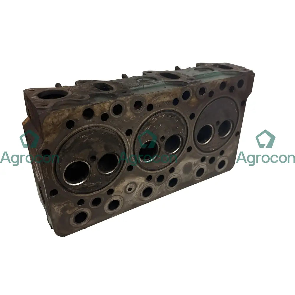 Cylinderhuvud | 465780 - Motordelar