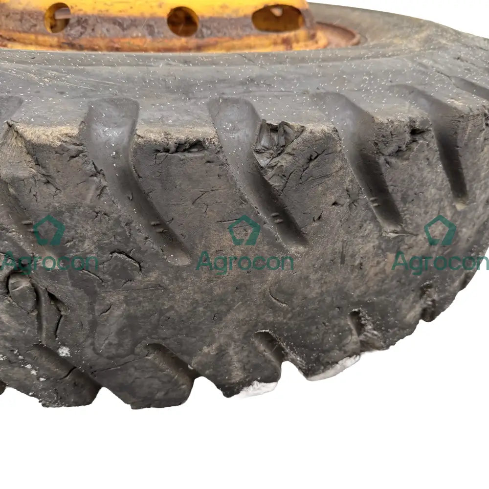 Däck med fälg 10,00-20 | 14303107 | Volvo EW160B Fälg och däck