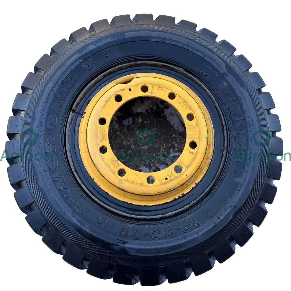 Däck på fälg 10,00-20 Fälg och däck