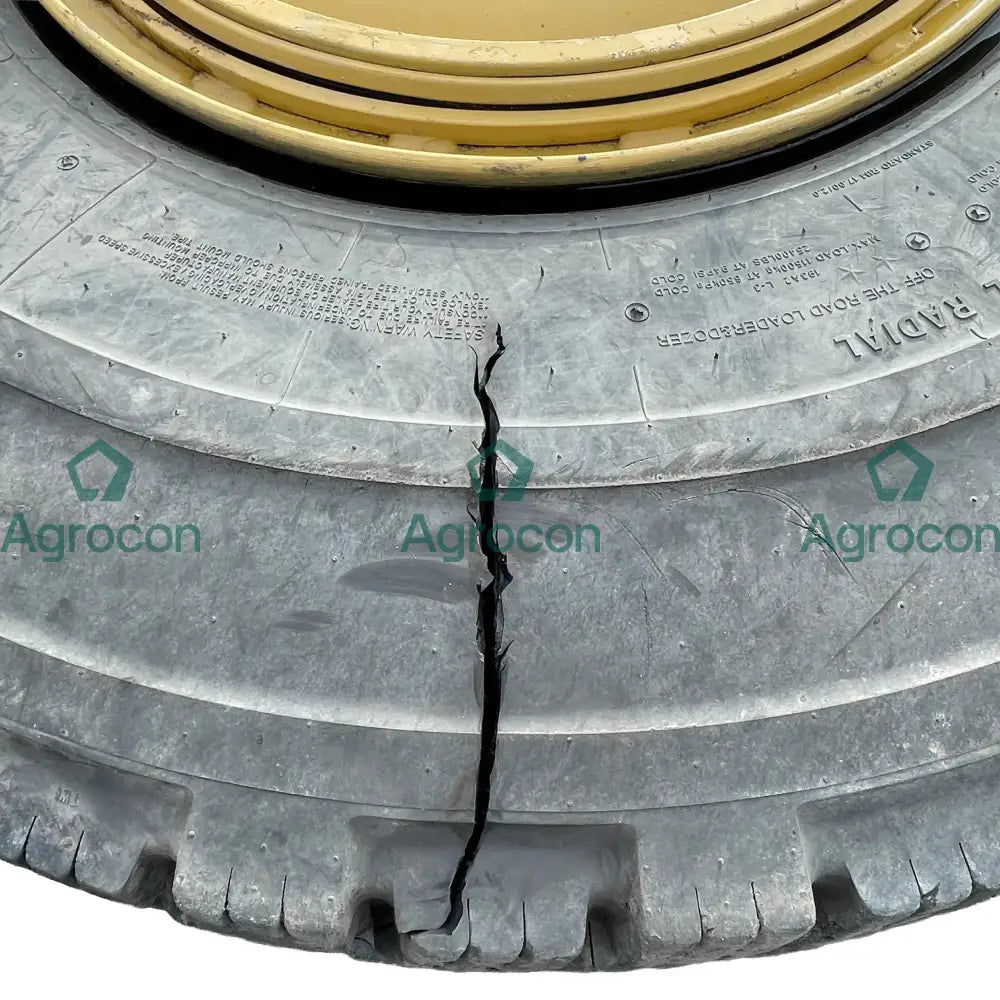 Däck på fälg 20,5r25 | Cat IT38H Fälg och däck