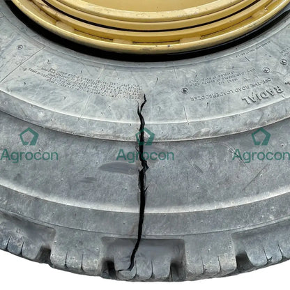 Däck på fälg 20,5r25 | Cat IT38H Fälg och däck