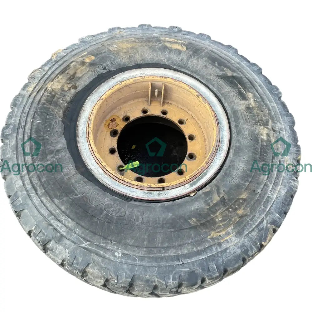 Däck på fälg 20,5r25 | Ljungby 1322 Fälg och däck