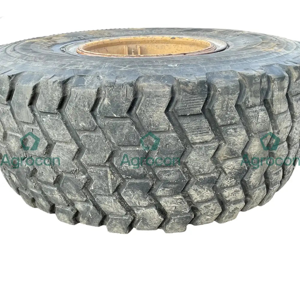 Däck på fälg 20,5r25 | Ljungby 1322 Fälg och däck