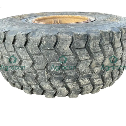 Däck på fälg 20,5r25 | Ljungby 1322 Fälg och däck