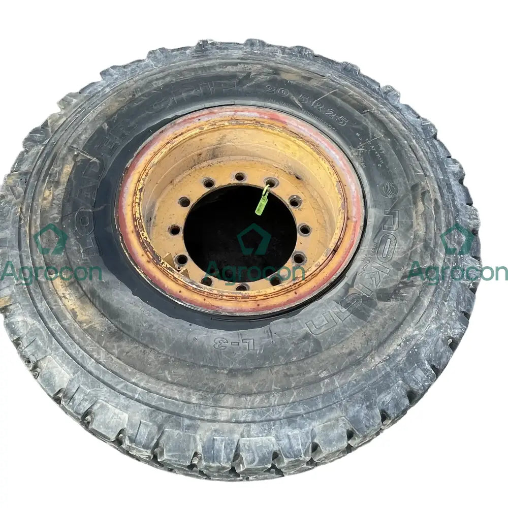 Däck på fälg 20,5r25 | Ljungby 1322 Fälg och däck