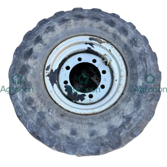 Däck på fälg 405/70r18 Fälg och däck